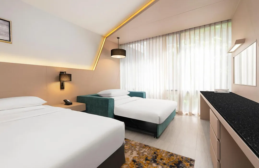 Hyatt Place Bangkok Sukhumvit 1-1